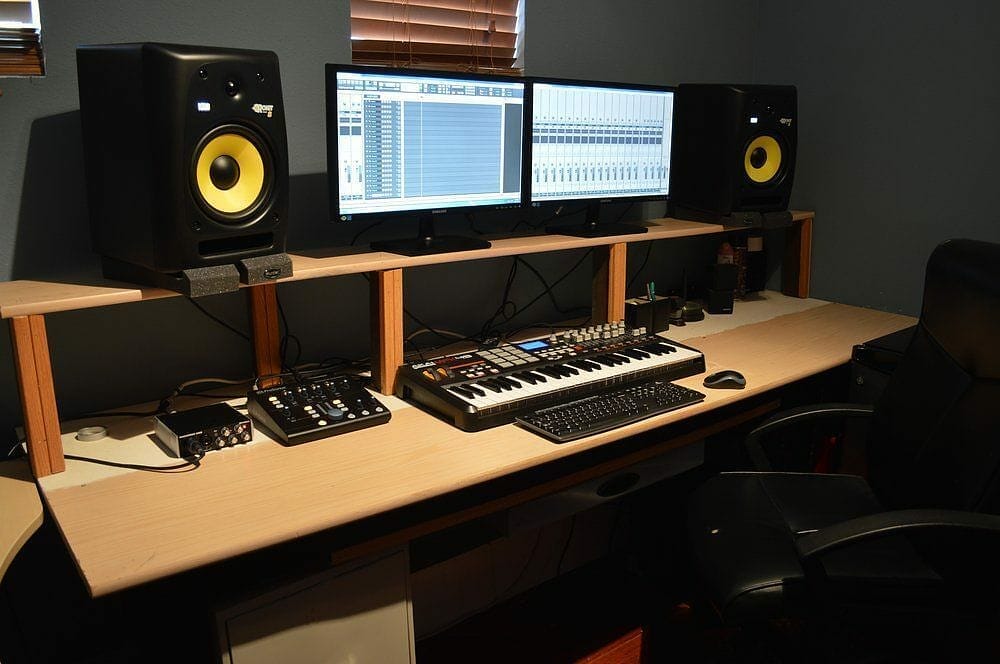 krk rokit 8 monitors